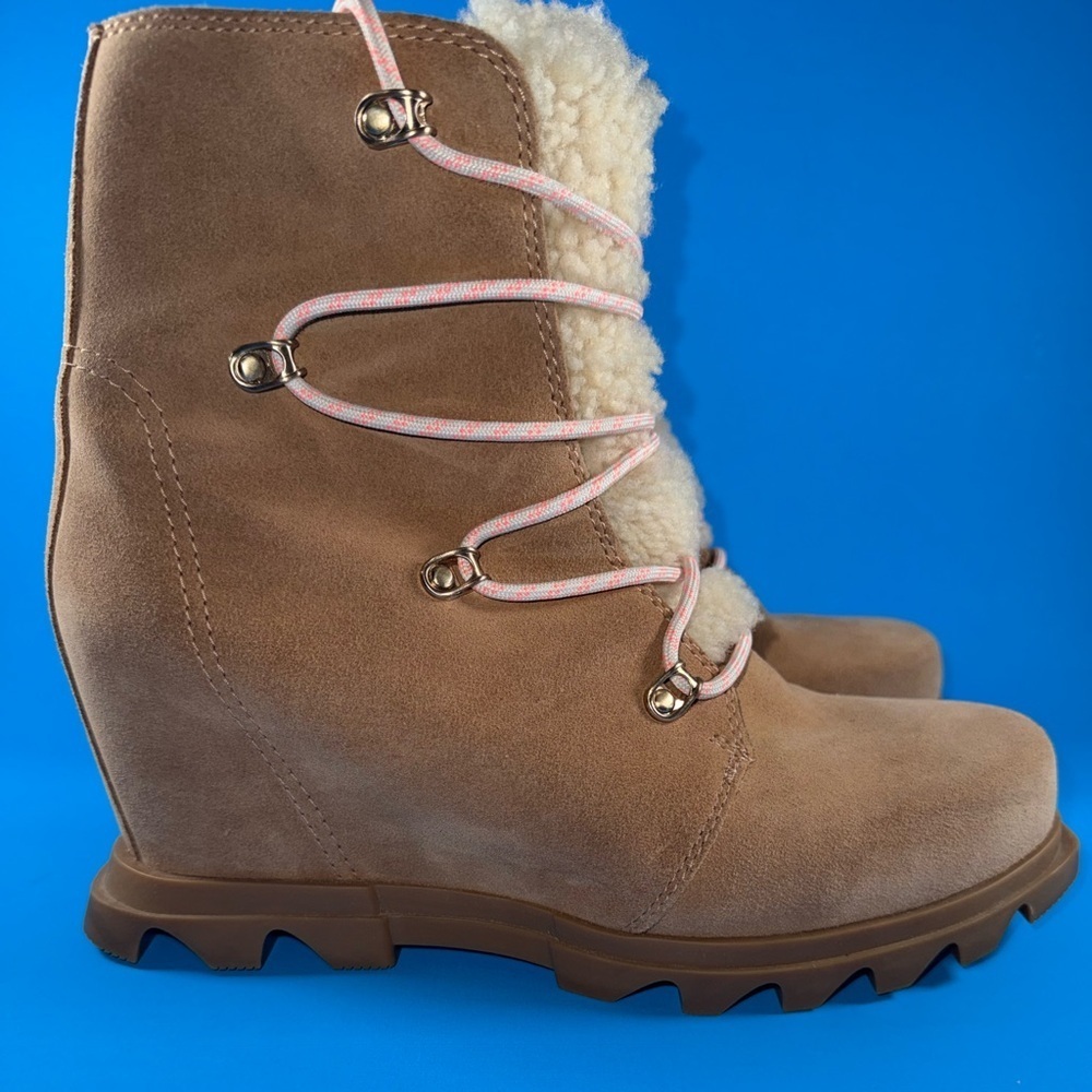 Sorel Women Joan of Arctic Wedge III Boot Lace Cozy Brown Waterproof